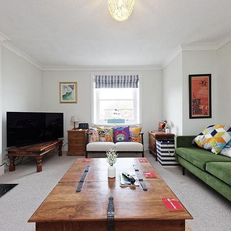 Viking Bay View 3 Bed Apartment Broadstairs Exterior foto